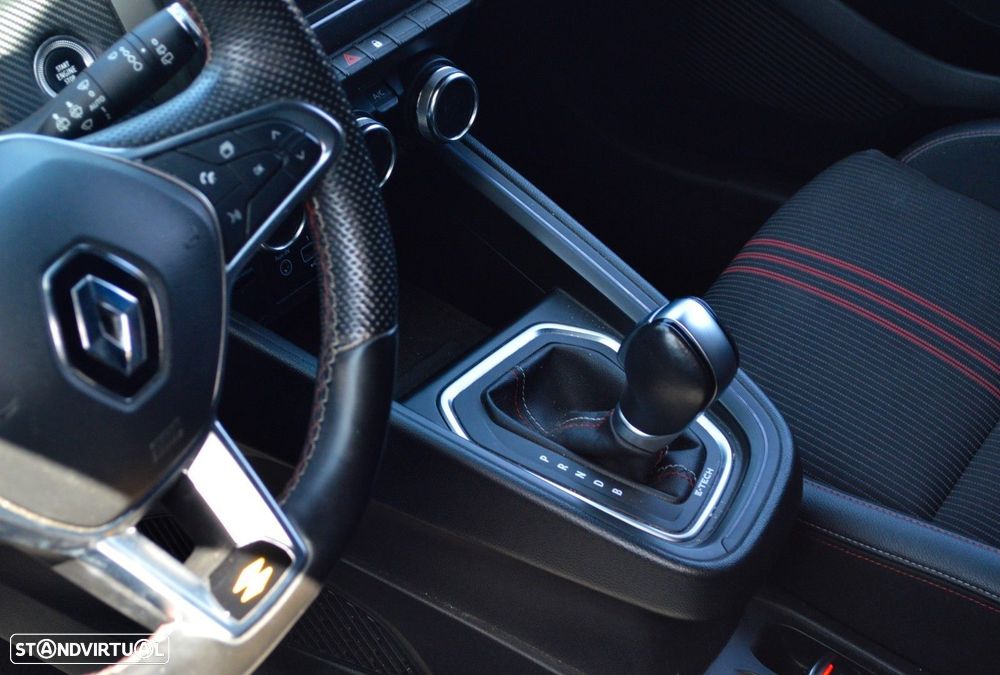 Renault Clio 1.6 E-Tech RS Line - 9