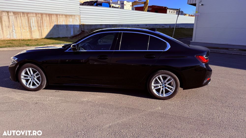 BMW Seria 3 330i xDrive Aut. Sport Line - 15