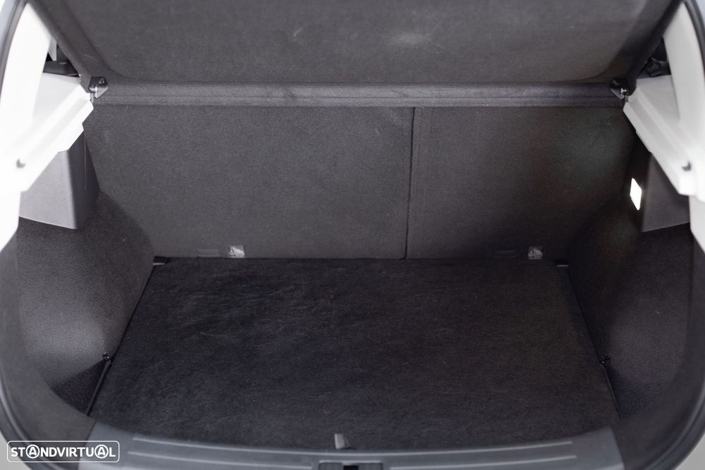 MG ZS EV 50.3 kWh Luxury - 8