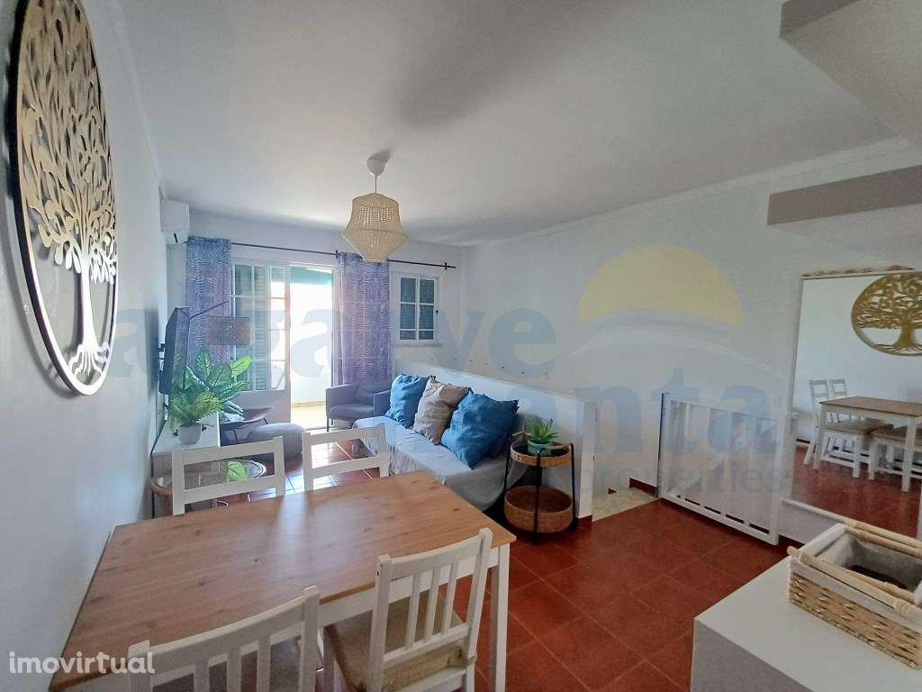 Moradia T2 em Condomínio Fechado a 300m até à Praia da Lota, Algarve - Grande imagem: 3/22