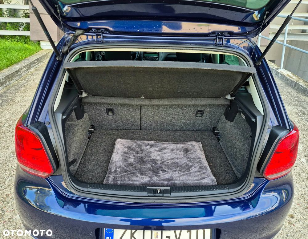 Volkswagen Polo 1.2 TSI MATCH - 17