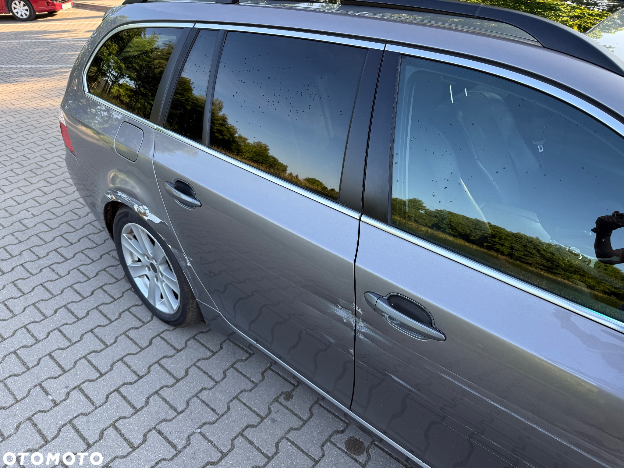 BMW Seria 5 525xd Touring - 14