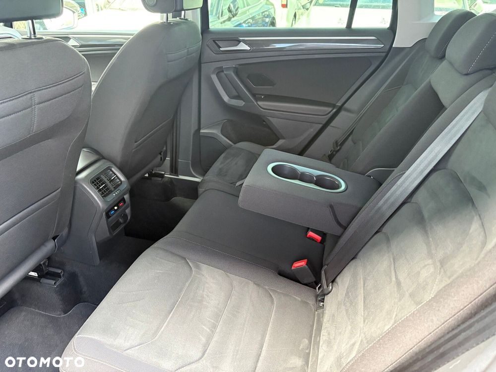 Volkswagen Tiguan - 15