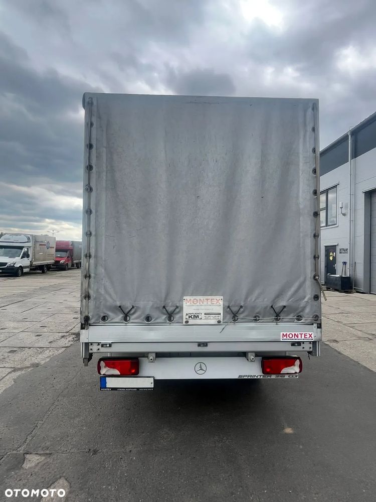 Mercedes-Benz SPRINTER - 4