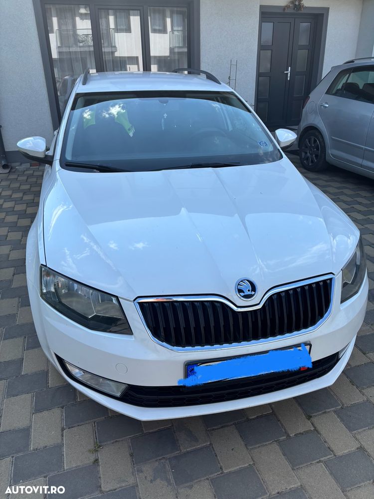 Skoda Octavia 2.0 TDI DSG Ambition - 8