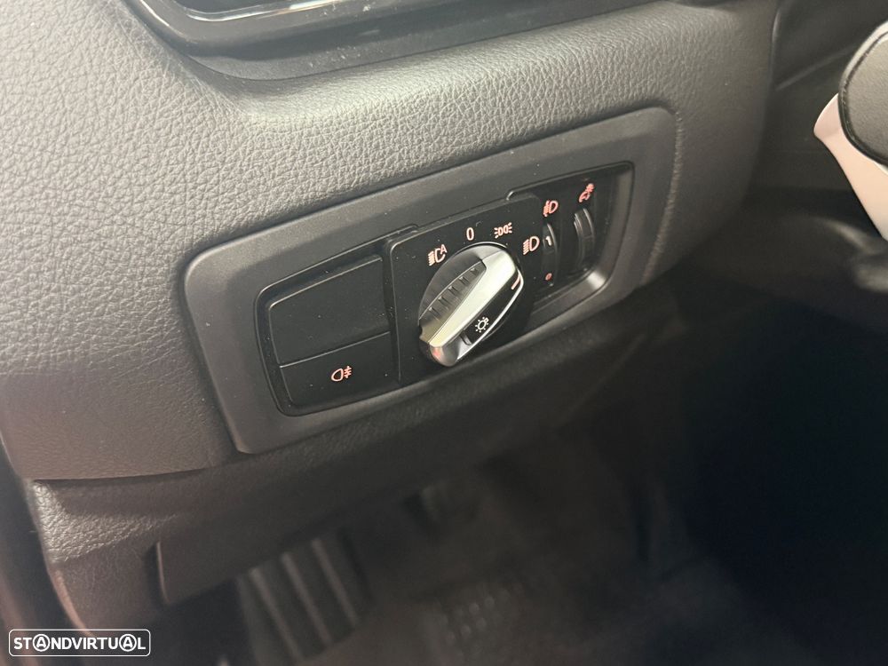 BMW 216 Active Tourer d Advantage - 19