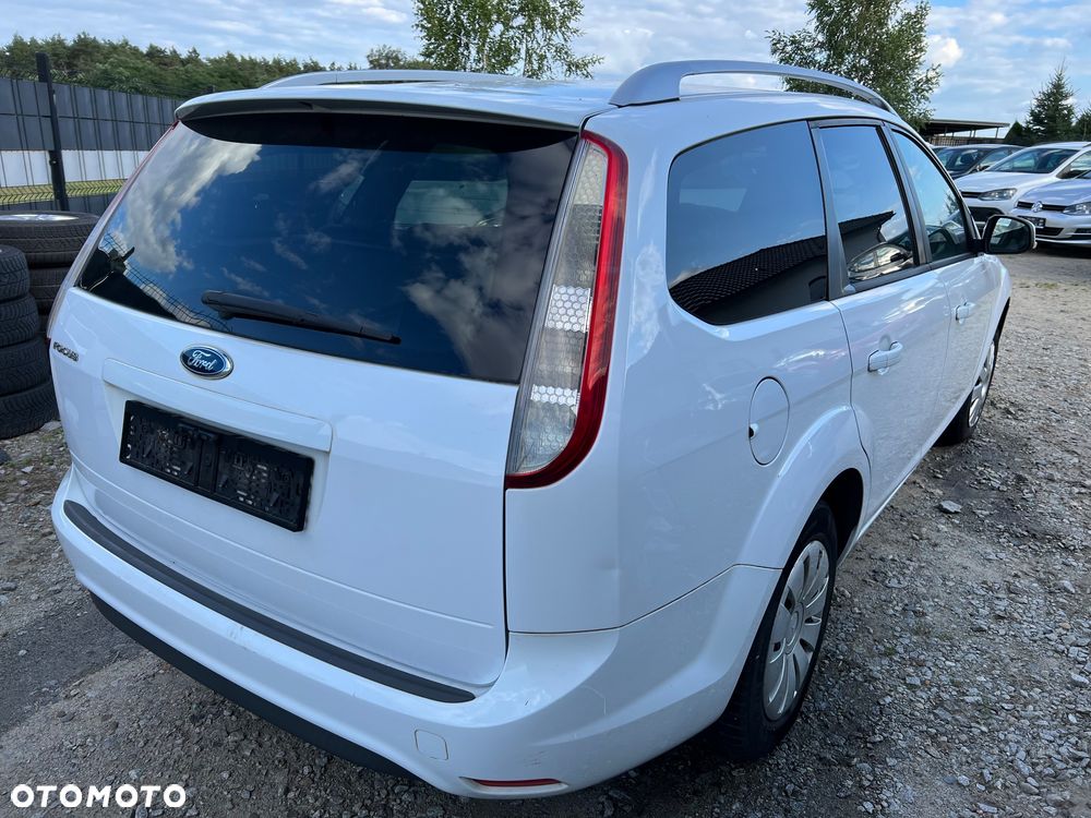 Ford Focus 1.8 Style - 4