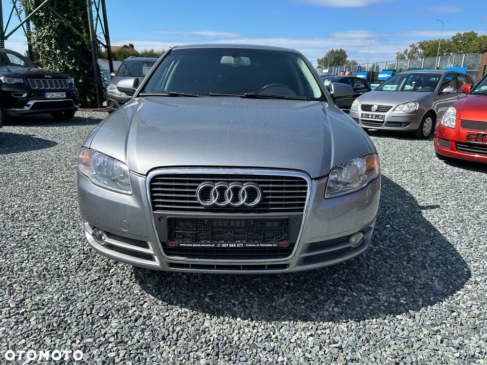Audi A4 Limousine - 2