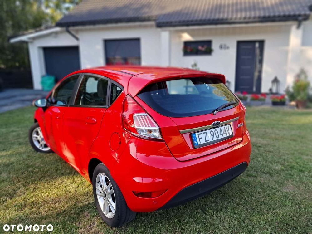 Ford Fiesta - 2