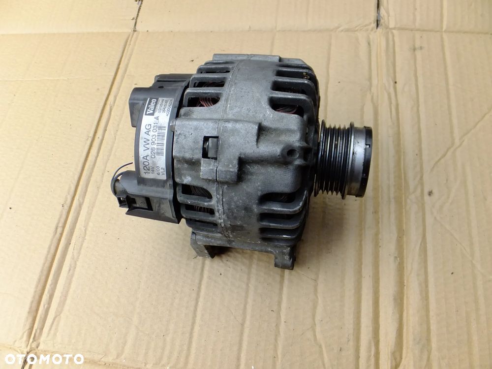 alternator vw passat b5 1,9 tdi 028903031A - 1