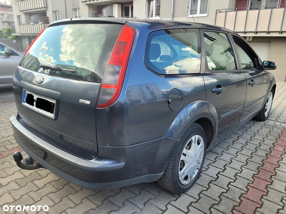Ford Focus 1.8 TDCi Trend - 11