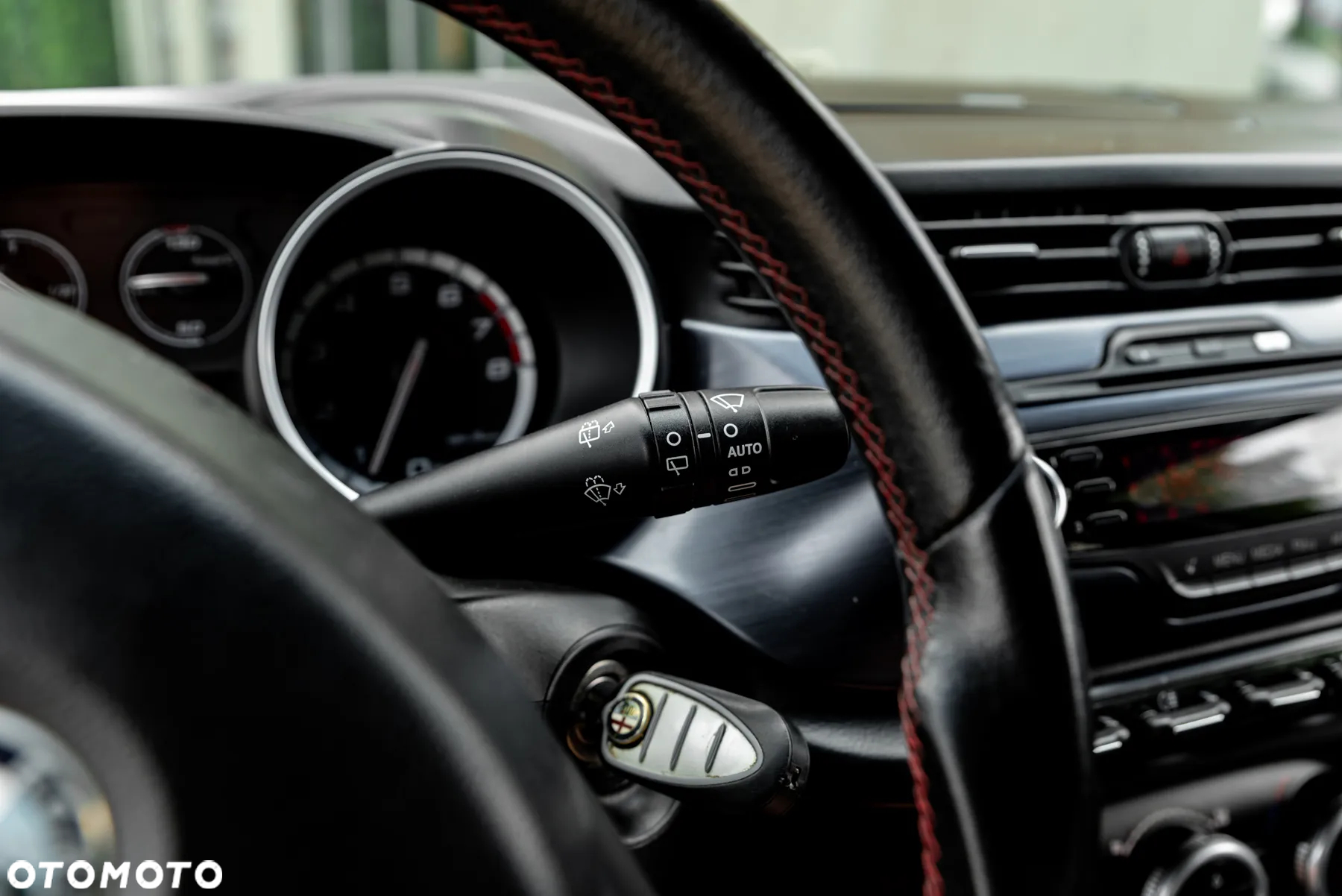 Alfa Romeo Giulietta 1750 TBi Quadrifoglio Verde - 25