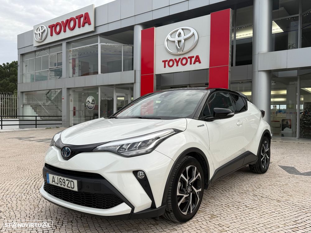 Toyota C-HR 2.0 Hybrid Square Collection - 1