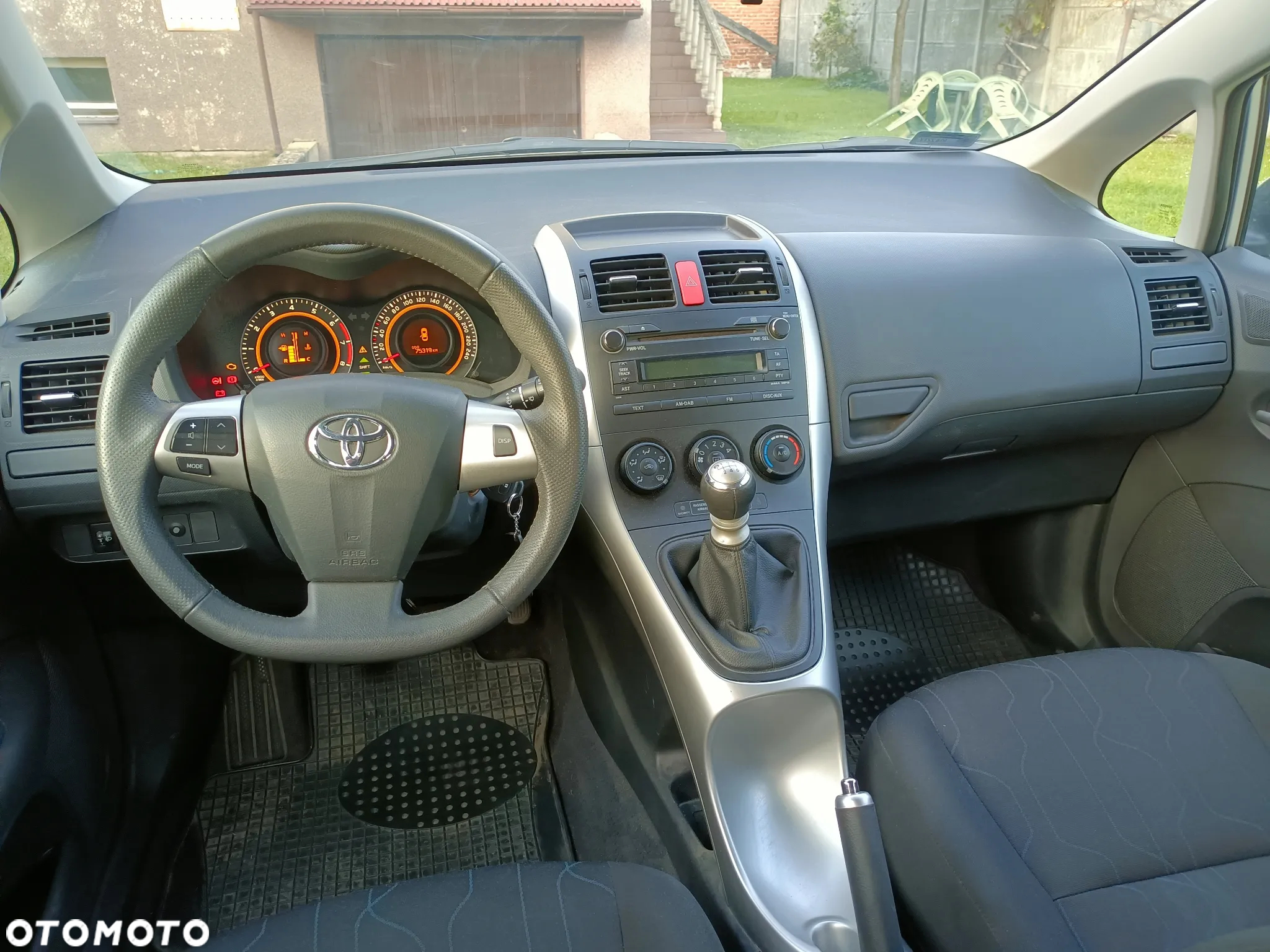 Toyota Auris 1.33 VVT-i Active - 9