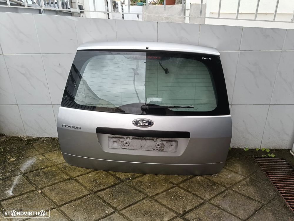 Tampa mala Ford focus Sw carrinha 2007 - 1