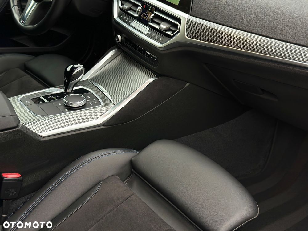 BMW Seria 2 220i M Sport sport - 21