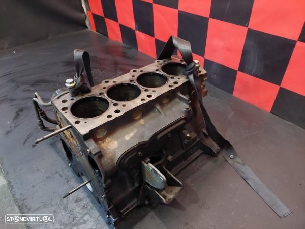 Bloco De Motor Hyundai H-1 Caixa (A1) - 2