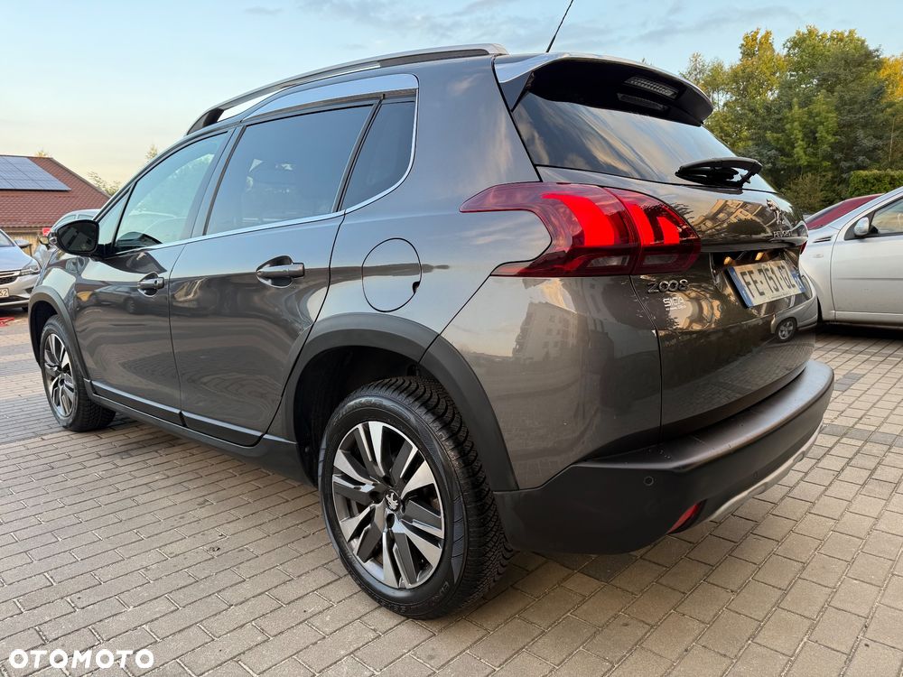 Peugeot 2008 PureTech 110 Stop&Start EAT6 Allure - 11