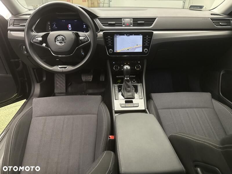 Skoda Superb 2.0 TDI SCR Style DSG - 24