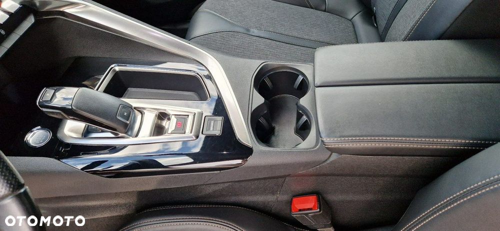 Peugeot 3008 - 20
