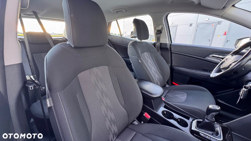 Kia Sportage 1.6 T-GDI Business Line 2WD - 39