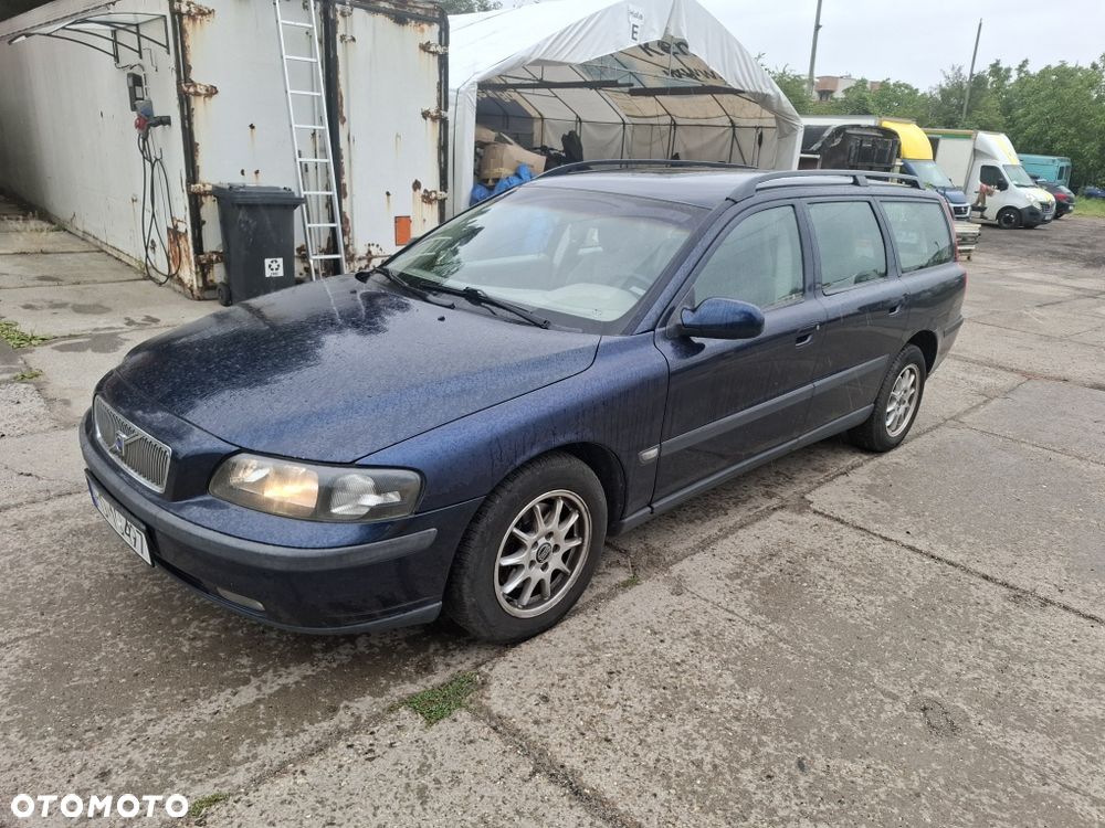Volvo V70 - 1