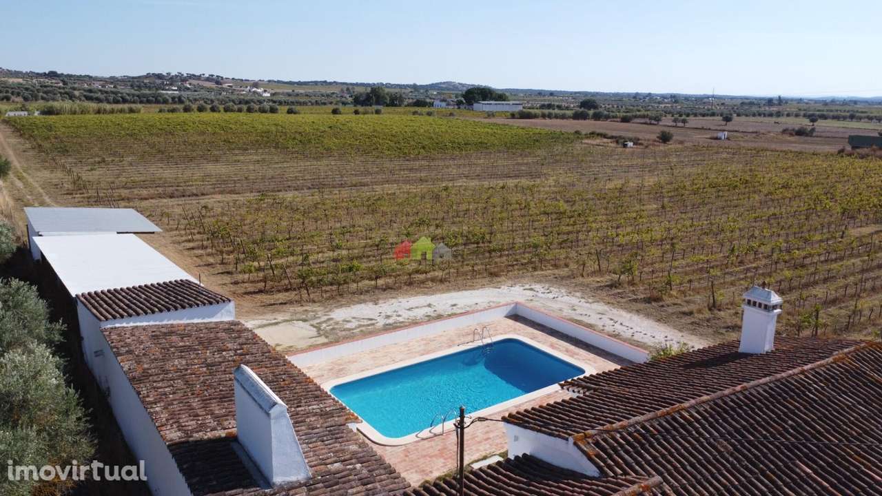 Herdade Encantadora em Santa Suzana - O Refúgio Perfeito no Alentejo! - Grande imagem: 5/33