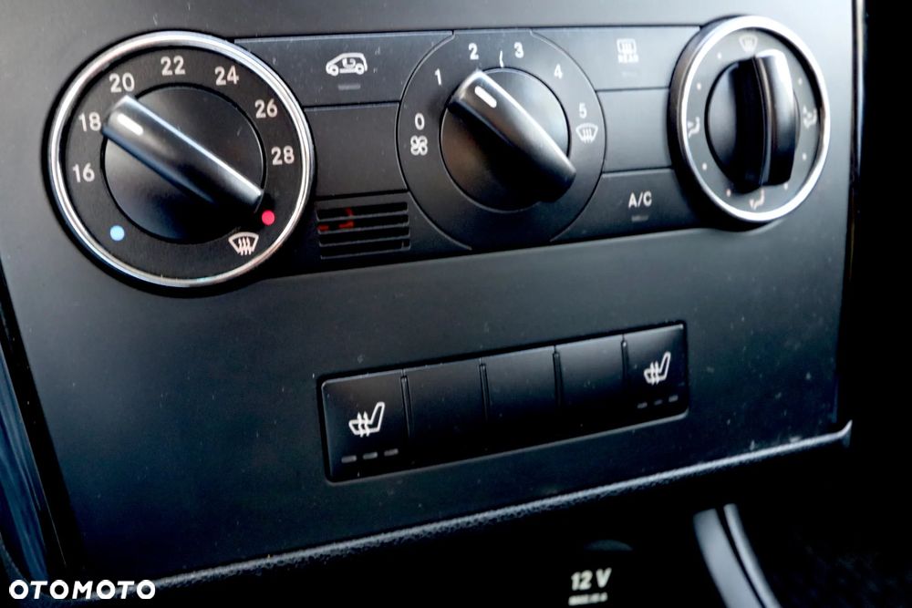 Mercedes-Benz Klasa A 170 Avantgarde - 31