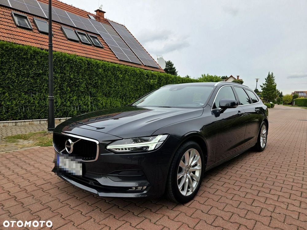 Volvo V90 D4 SCR Momentum - 1