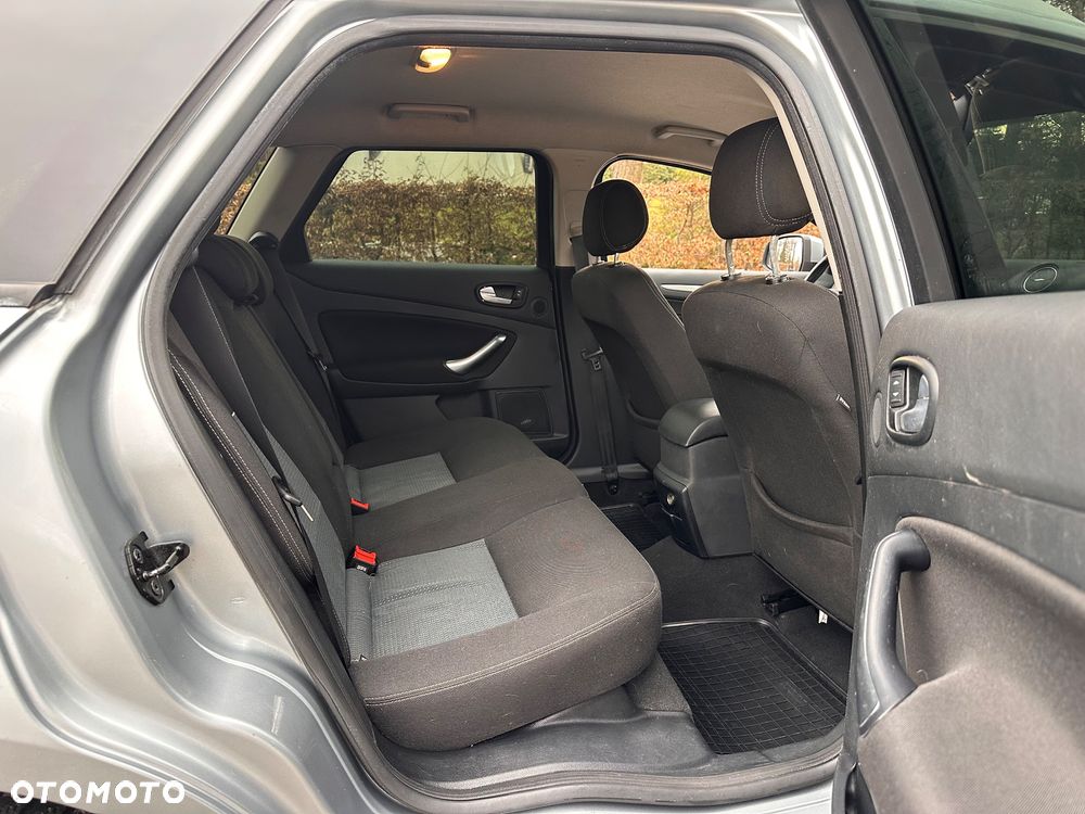 Ford Mondeo 2.0 TDCi Concept - 7