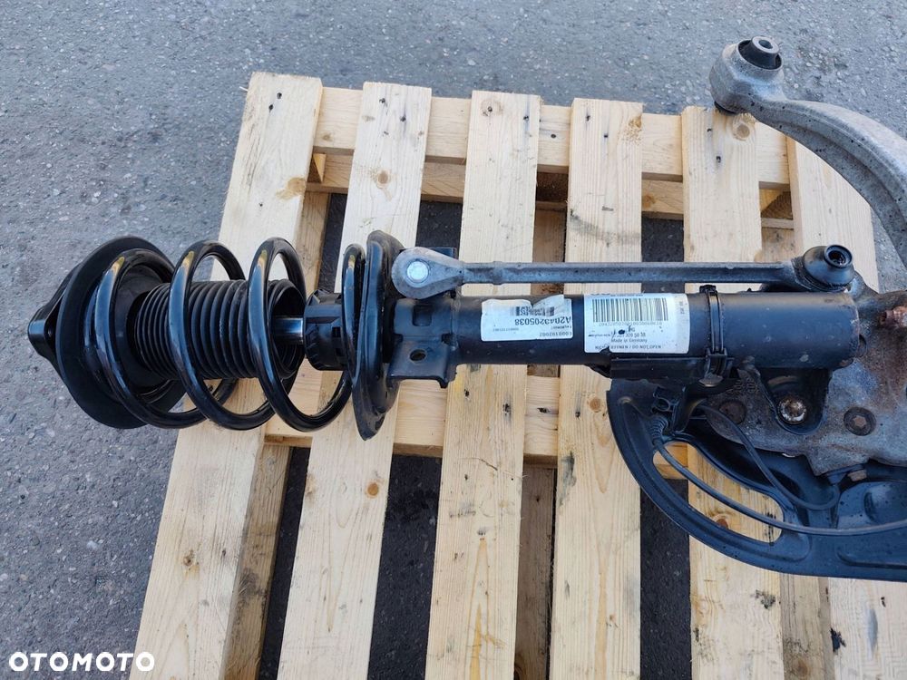 mercedes w204 c63 prawa przednia zwrotnica wahacz komplet - 2