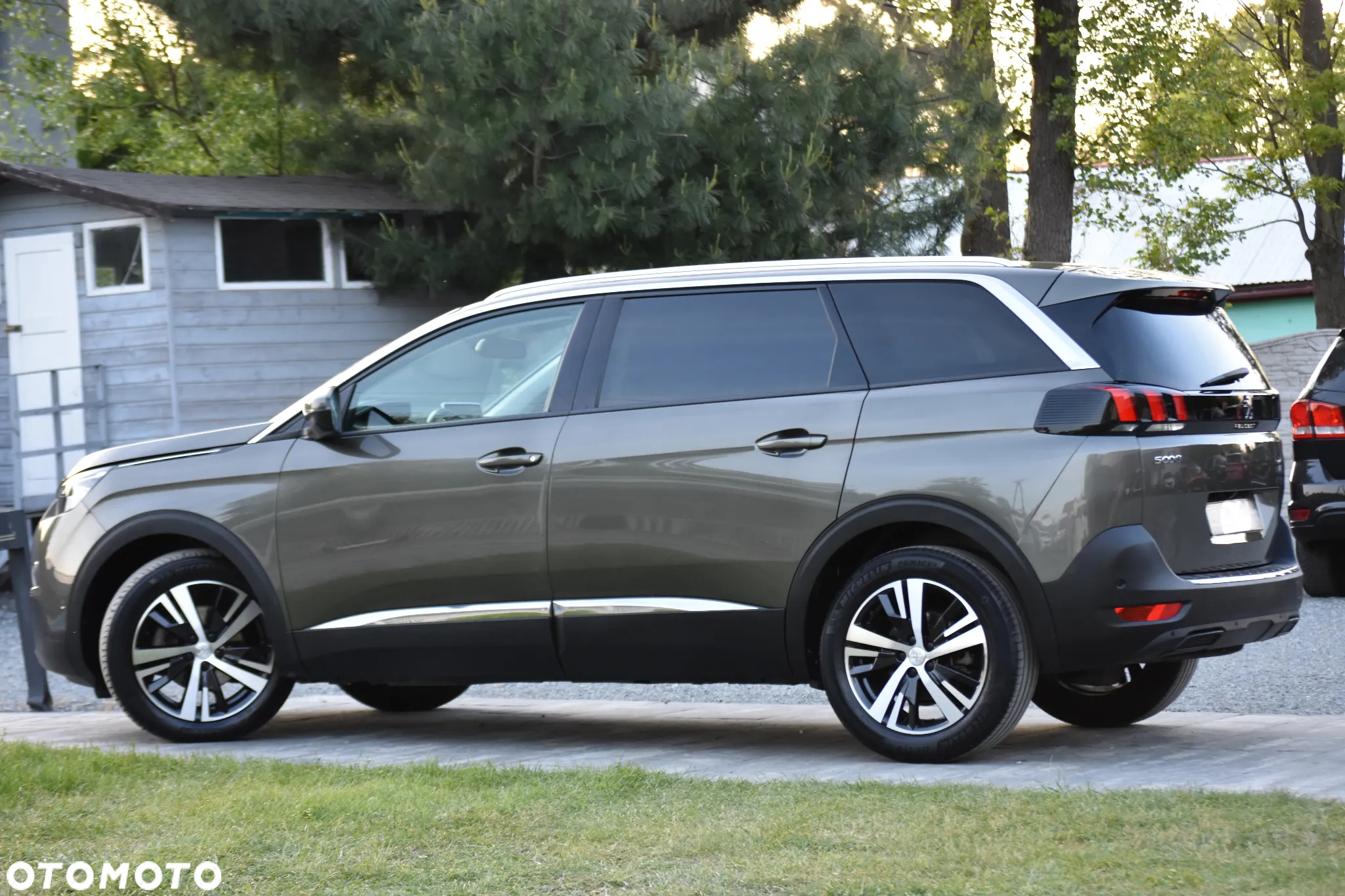 Peugeot 5008 BlueHDI 130 EAT8 Allure Pack - 13