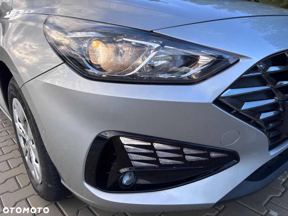Hyundai i30 1.5 DPI Modern - 32