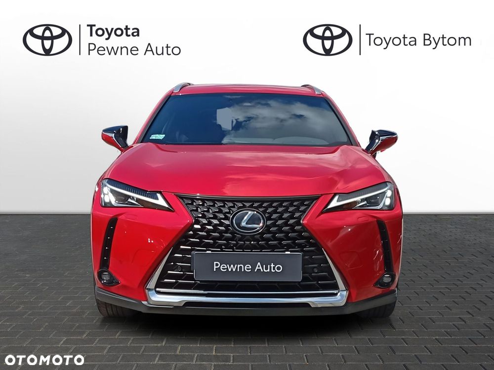 Lexus UX - 4