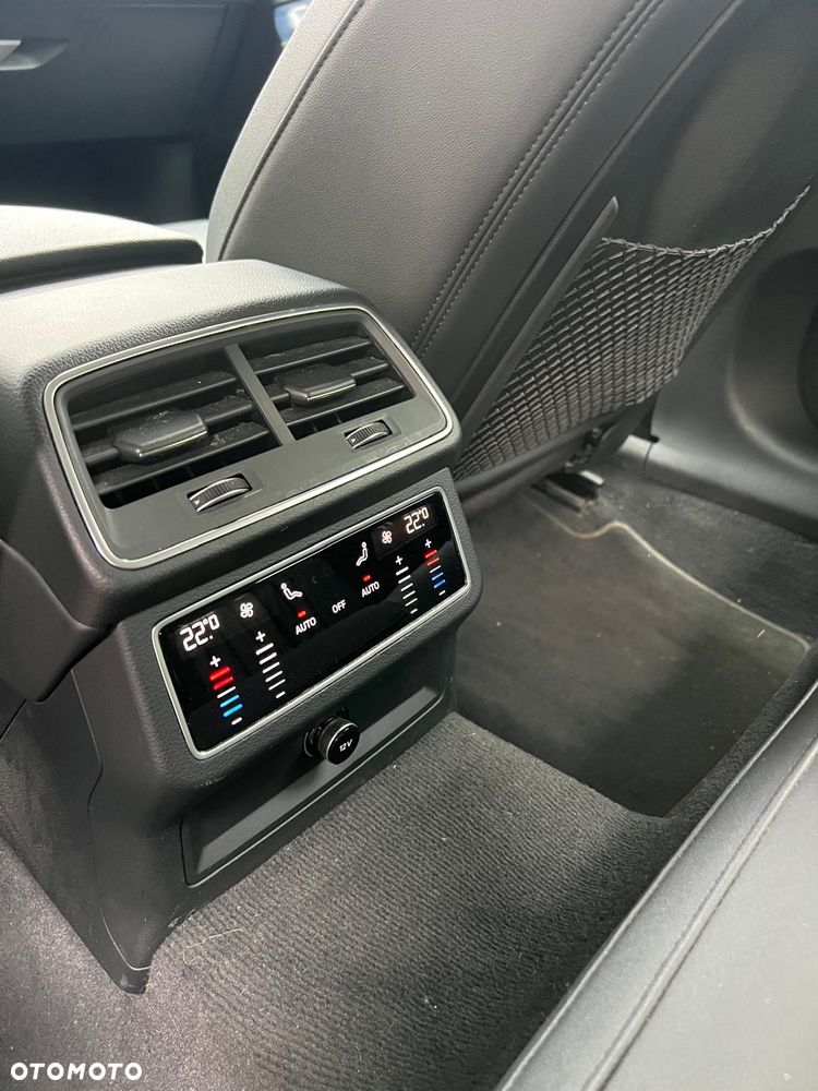 Audi A6 Avant 40 TDI quattro S tronic - 10