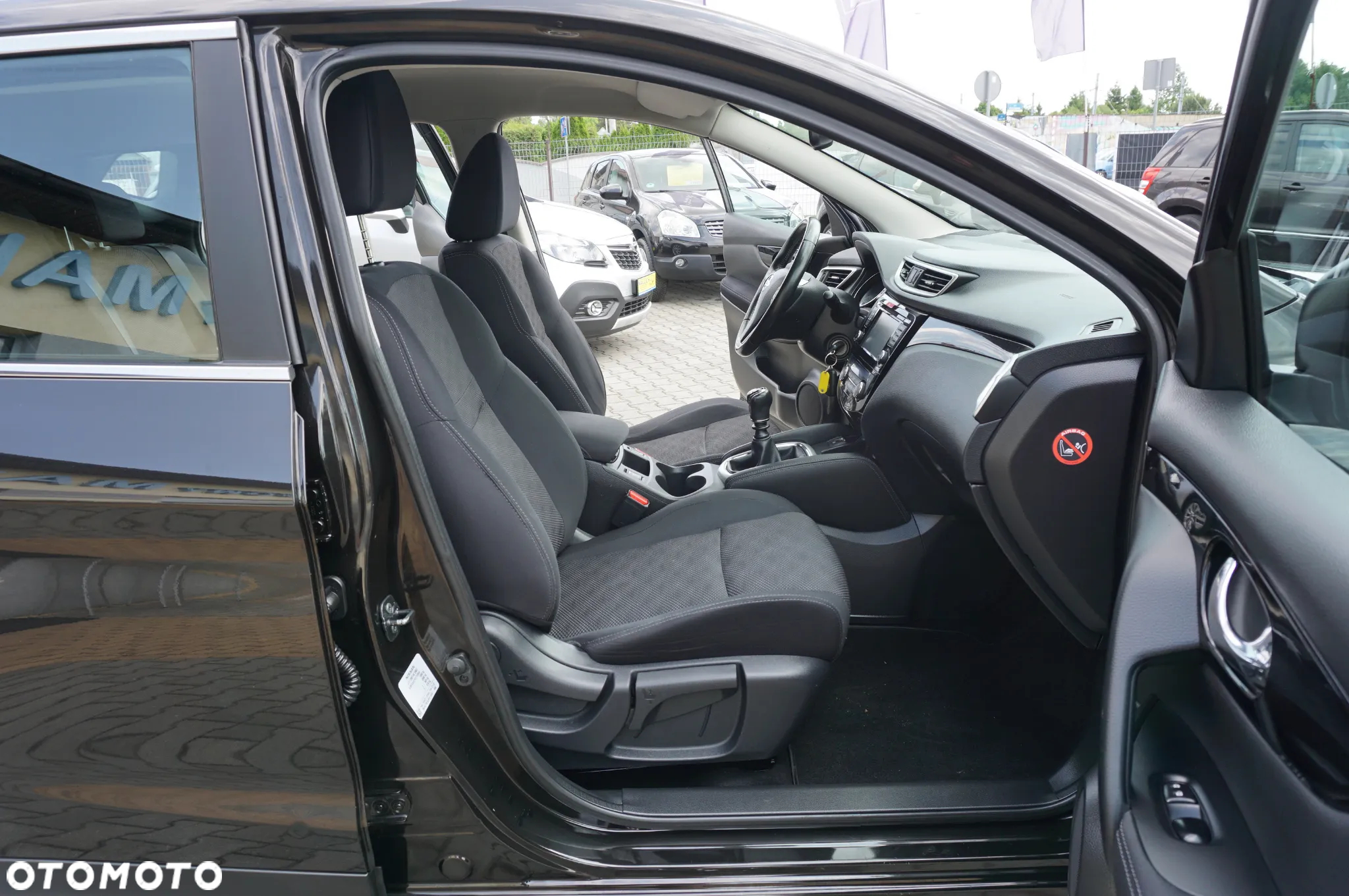 Nissan Qashqai 1.2 DIG-T Acenta EU6 - 24