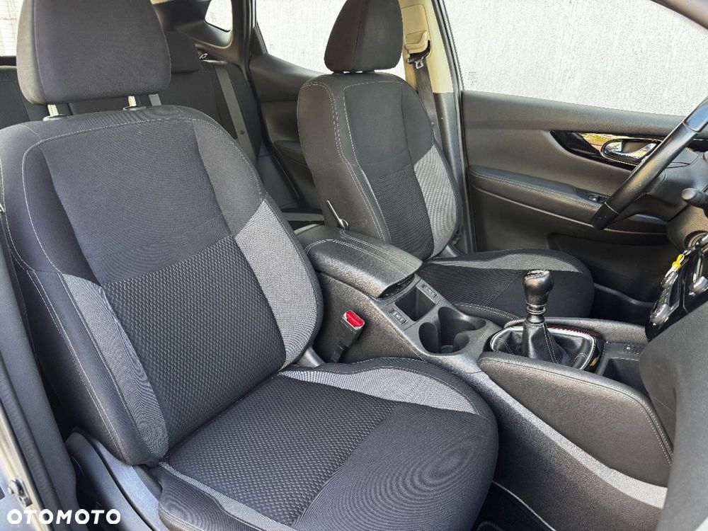 Nissan Qashqai 1.3 DIG-T Acenta - 16