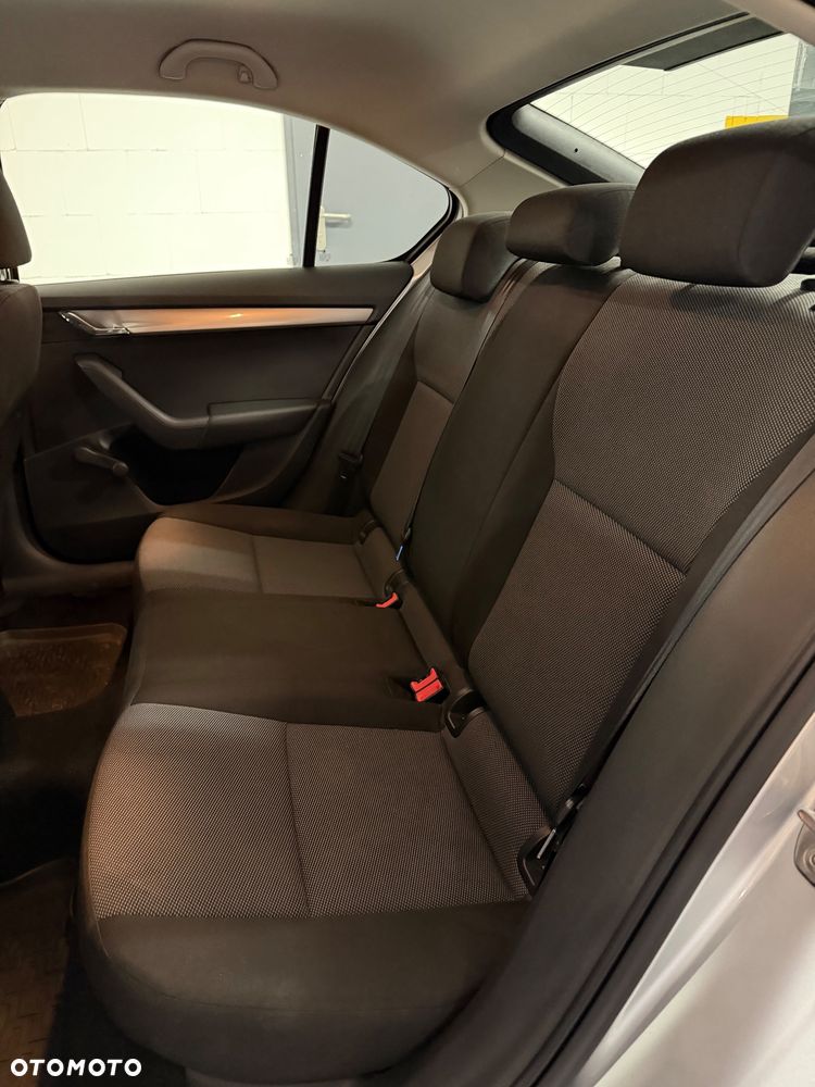 Skoda Octavia 1.6 TDI Active - 28
