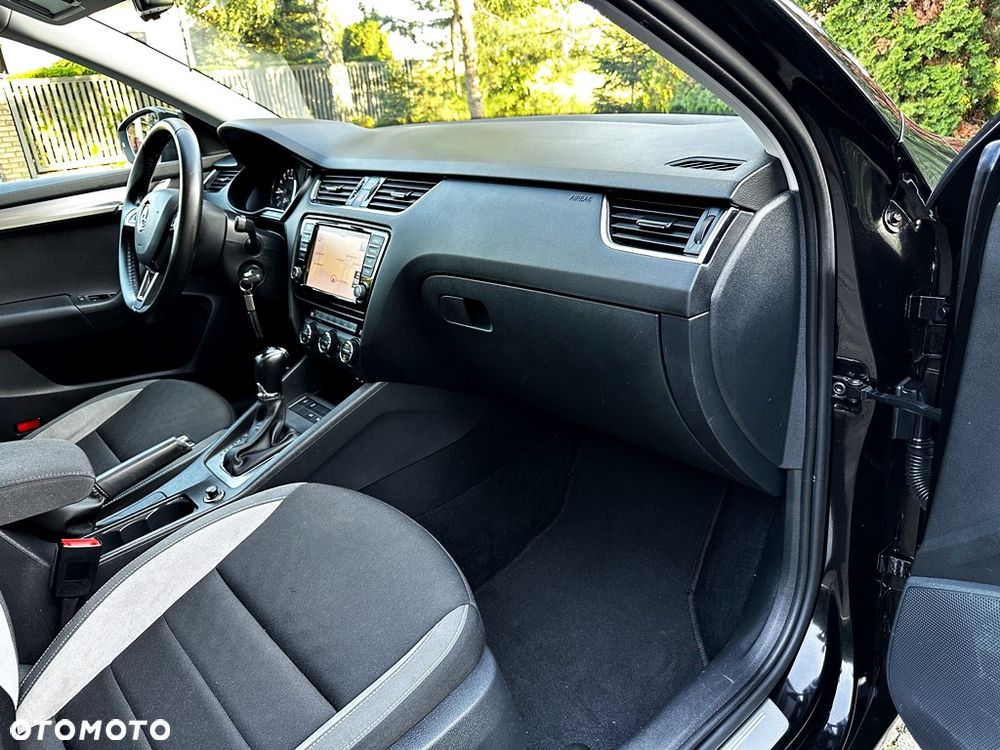 Skoda Octavia 2.0 TDI (Green tec) DSG Joy - 33