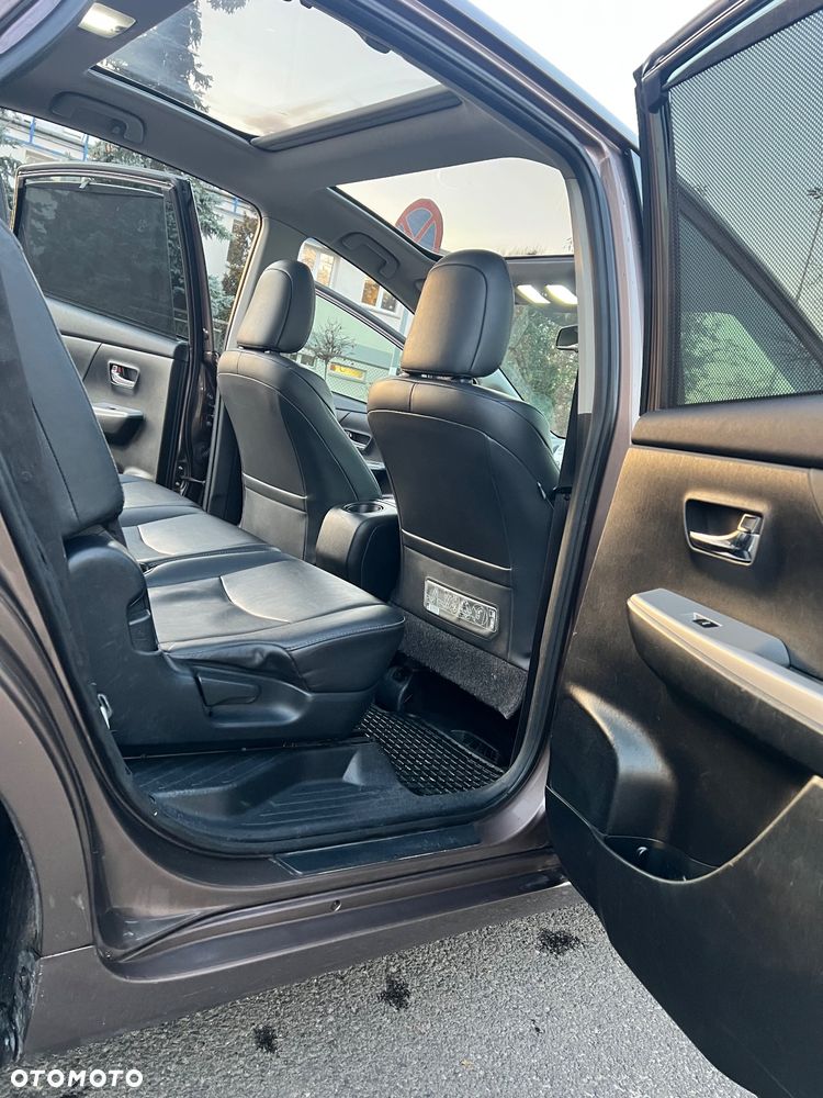 Toyota Prius+ (Hybrid) Executive - 23