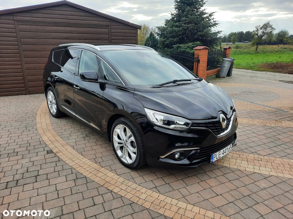 Renault Grand Scenic - 22