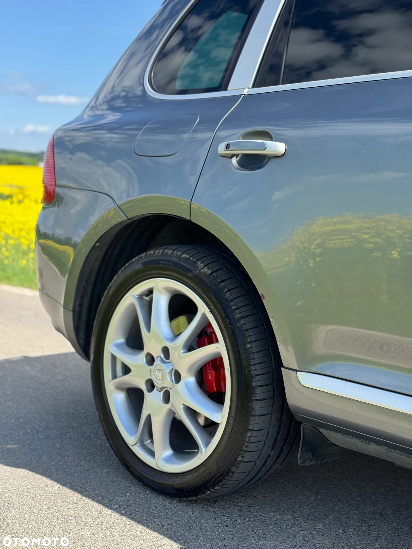 Porsche Cayenne Turbo - 12