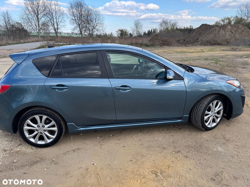Mazda 3 - 4