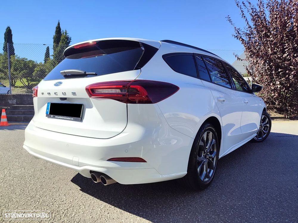 Ford Focus SW 1.0 EcoBoost MHEV ST-Line X Aut. - 4
