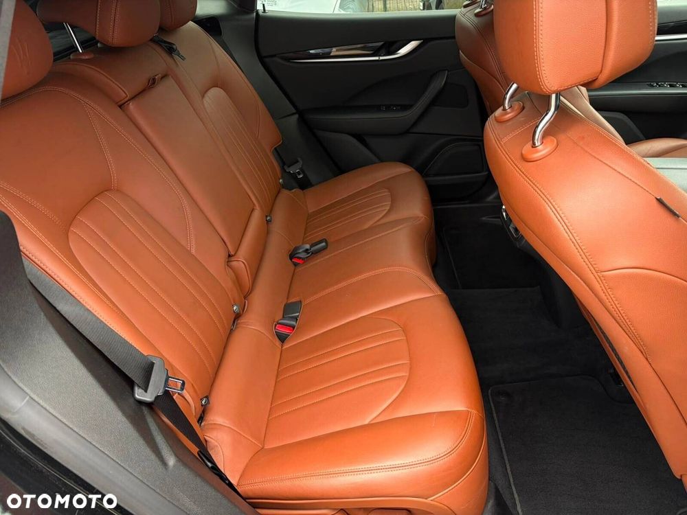 Maserati Levante - 14