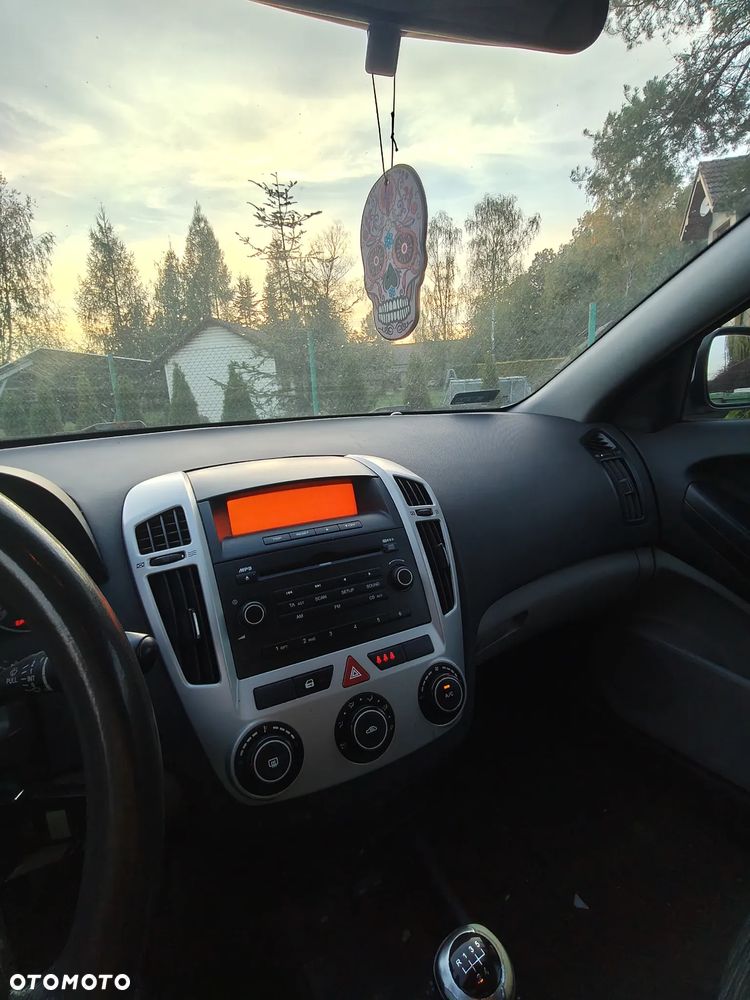 Kia Ceed 1.6 Crdi Comfort - 2