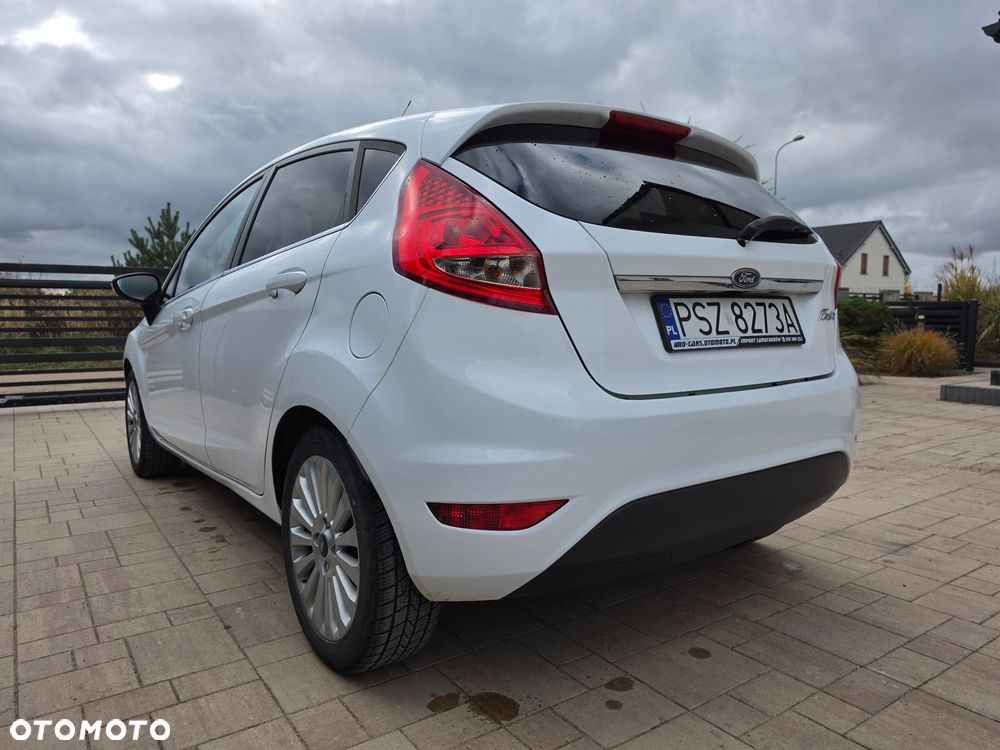 Ford Fiesta - 5