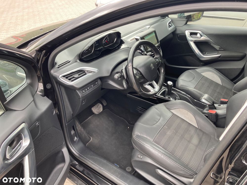 Peugeot 2008 - 14