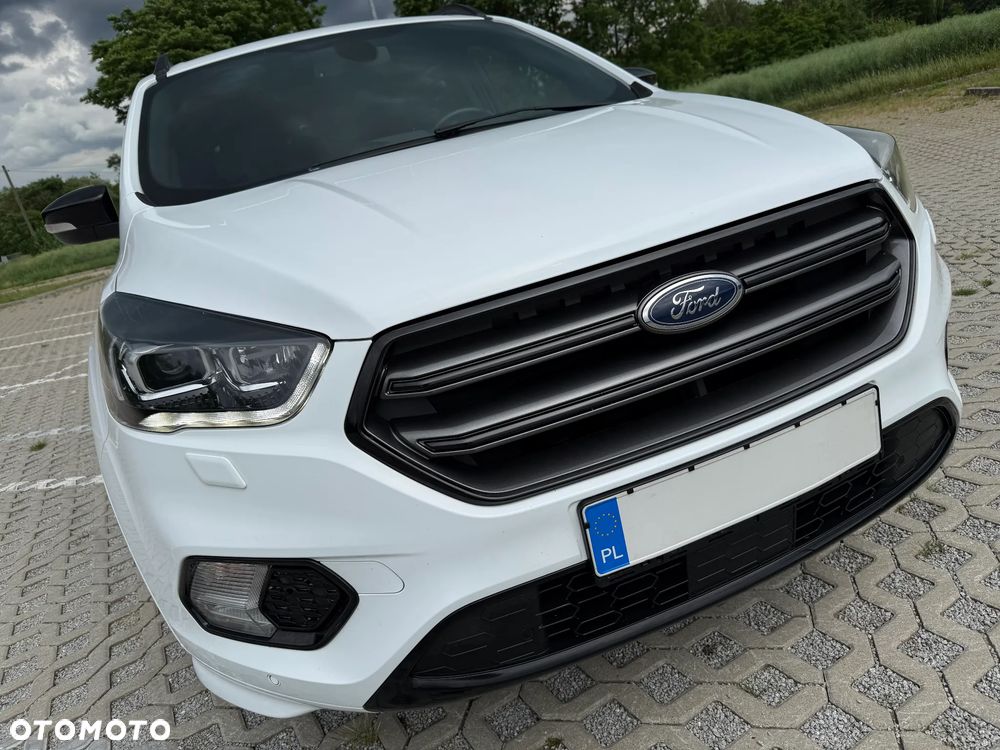 Ford Kuga 1.5 EcoBoost FWD ST-Line - 11