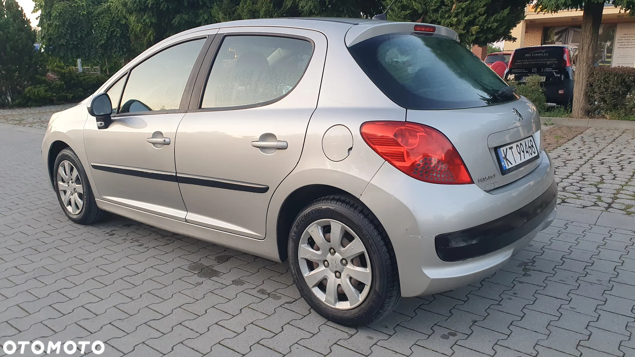 Peugeot 207 - 6
